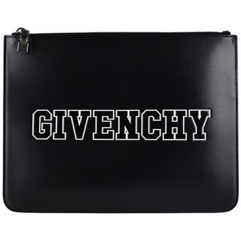 Etui Givenchy -