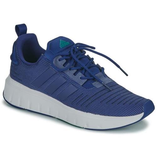 Lage Sneakers adidas SWIFT RUN 23