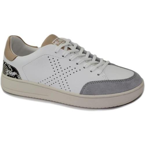 Lage Sneakers Munich MUN-E24-8837002-BI