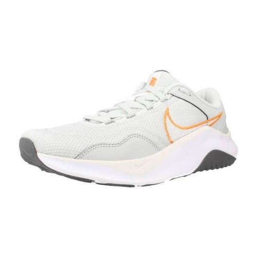 Sneakers Nike LEGEND ESSENTIAL 3 MEN