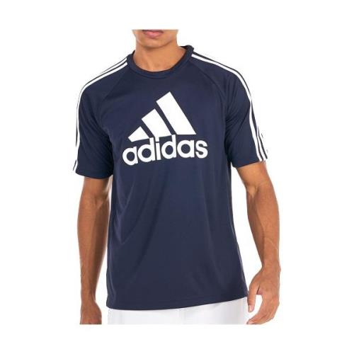 T-shirt adidas -