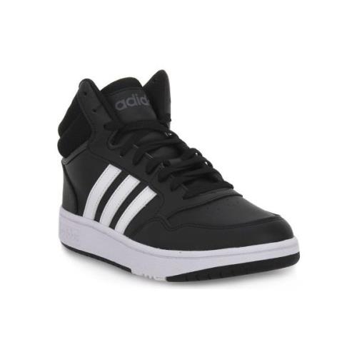 Fitness Schoenen adidas HOOPS 3 MID K