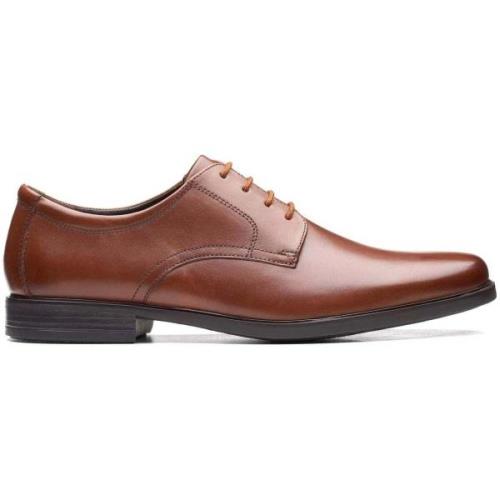 Nette Schoenen Clarks Howard Walk