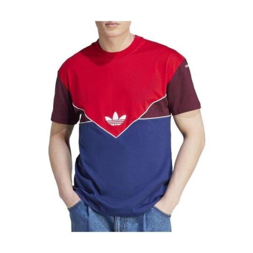 T-shirt adidas -