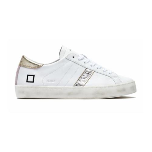 Witte Sneakers met Leren Tong en Zilveren Gelamineerd Detail D.a.t.e. ...