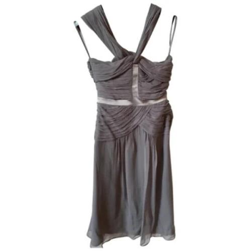 Pre-owned Silk dresses Burberry Vintage , Gray , Dames