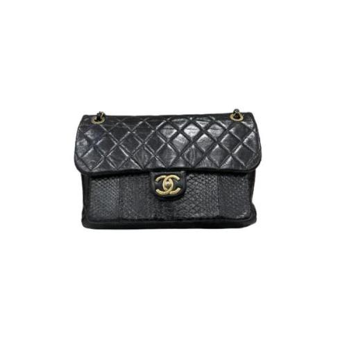 Pre-owned Leather chanel-bags Chanel Vintage , Black , Dames