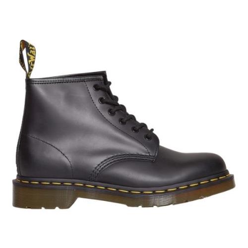 Lage enkellaarzen in Nero Aw23 Dr. Martens , Black , Dames