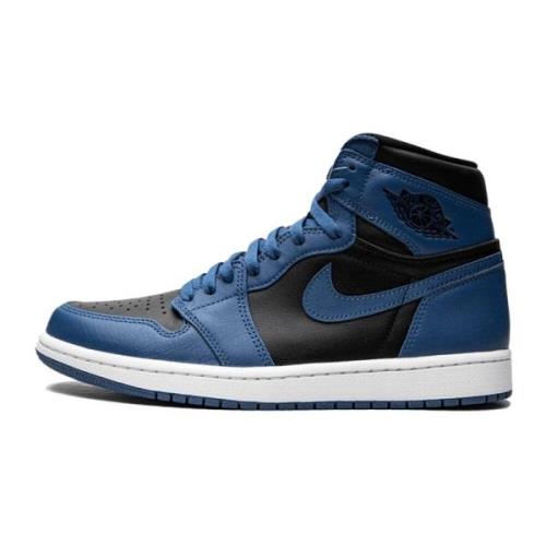 Donker Marina Blauw Retro High Sneakers Jordan , Blue , Heren