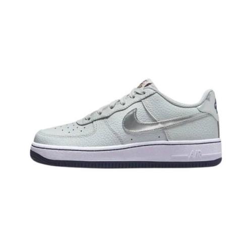 Stijlvolle Comfort Sneakers Nike , Gray , Heren