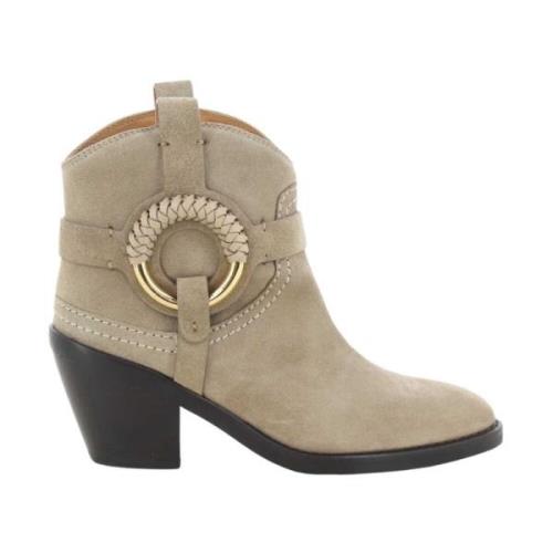 Stijlvolle Beige Hana W23 Enkellaarzen met Hak See by Chloé , Beige , ...