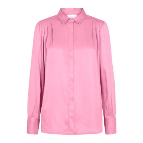 Amira 6 Shirt - Upgrade Jouw Garderobe met Dit Elegante Stuk Levete Ro...