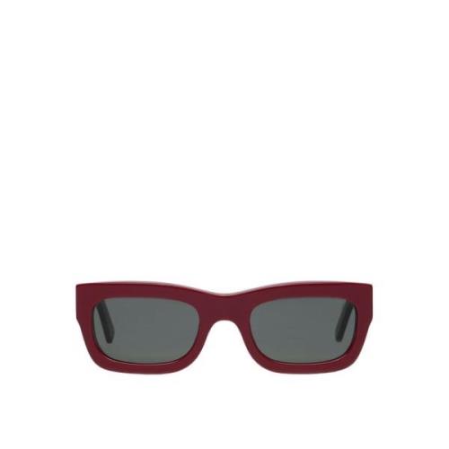 Italiaanse zonnebril met unieke touch Marni , Red , Unisex