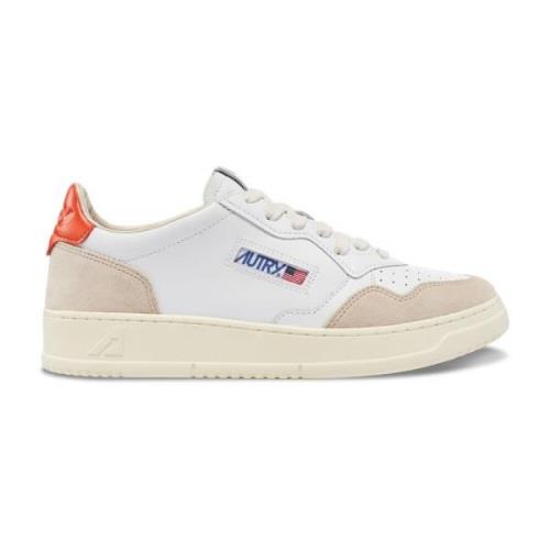 Vintage geïnspireerde Medalist Low Sneaker voor vrouwen Autry , White ...