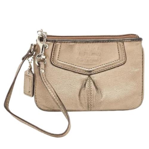 Pre-owned Leather clutches Coach Pre-owned , Gray , Heren