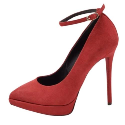 Pre-owned Suede heels Giuseppe Zanotti Pre-owned , Red , Dames
