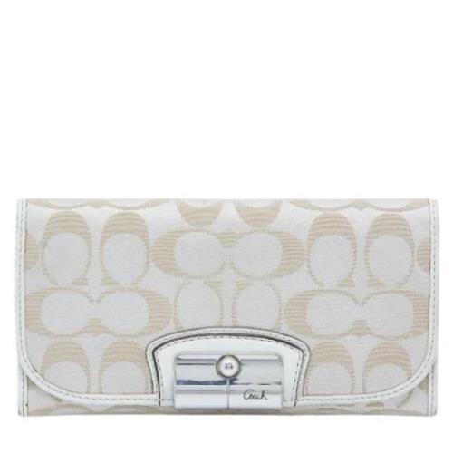 Pre-owned Canvas wallets Coach Pre-owned , Beige , Dames