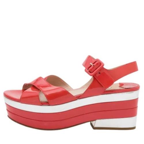 Pre-owned Leather sandals Miu Miu Pre-owned , Red , Dames