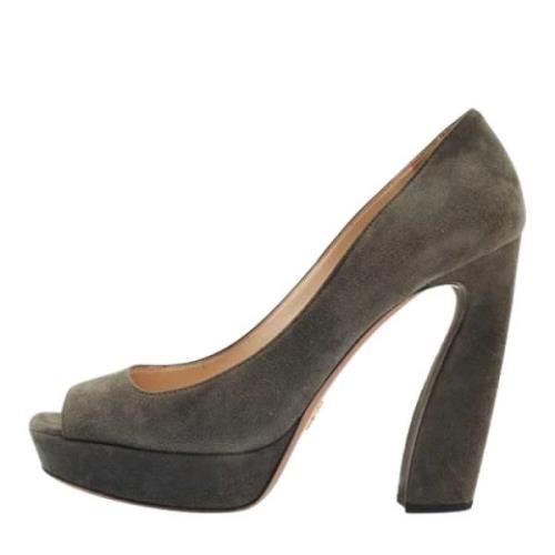 Pre-owned Suede heels Prada Vintage , Gray , Dames