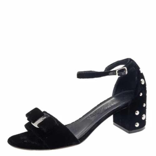 Pre-owned Velvet sandals Salvatore Ferragamo Pre-owned , Black , Dames