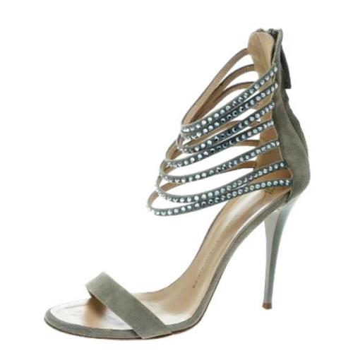 Pre-owned Suede sandals Giuseppe Zanotti Pre-owned , Gray , Dames