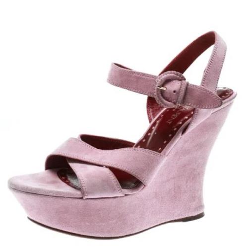 Pre-owned Suede sandals Yves Saint Laurent Vintage , Pink , Dames
