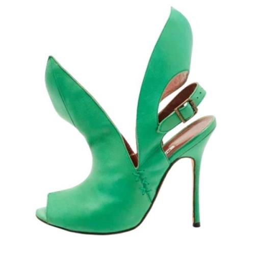 Pre-owned Leather sandals Manolo Blahnik Pre-owned , Green , Dames