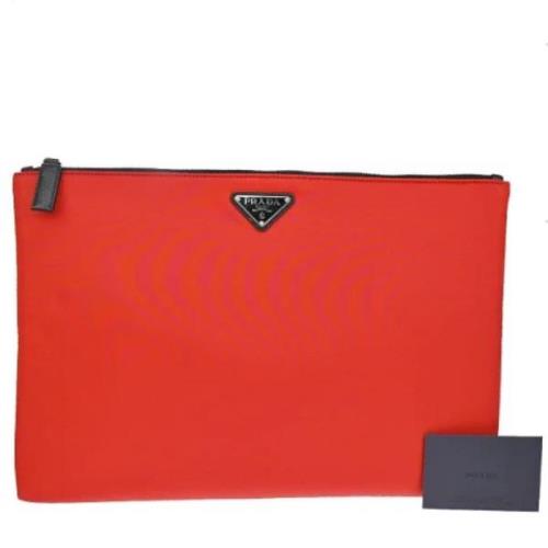 Pre-owned Fabric clutches Prada Vintage , Red , Dames