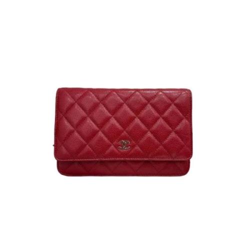 Pre-owned Leather crossbody-bags Chanel Vintage , Red , Dames