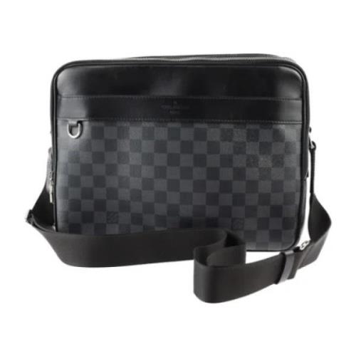 Pre-owned Canvas shoulder-bags Louis Vuitton Vintage , Black , Dames