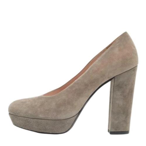 Pre-owned Suede heels Miu Miu Pre-owned , Gray , Dames