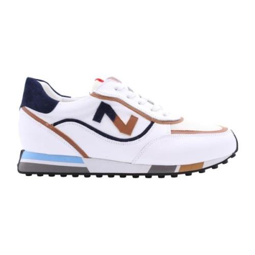 Stijlvolle Sneakers voor Moderne Man Nathan-Baume , White , Heren