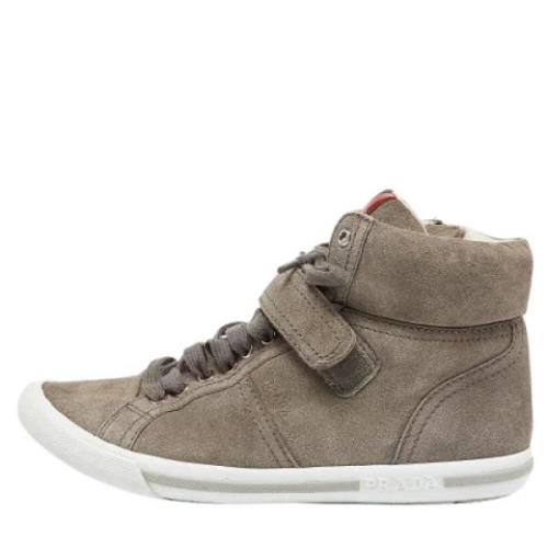 Pre-owned Suede sneakers Prada Vintage , Gray , Dames