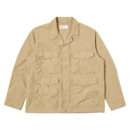 Parachute Field Jacket in Zand Gerecycled Poly Tech Universal Works , ...