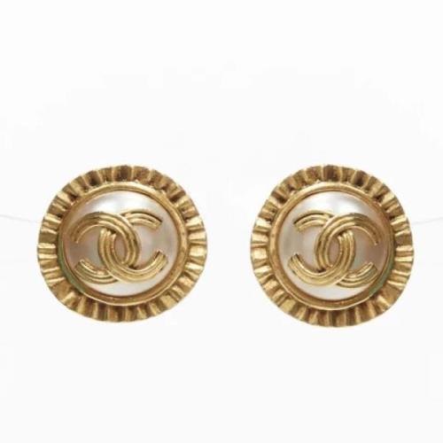 Pre-owned Metal chanel-jewelry Chanel Vintage , Yellow , Dames