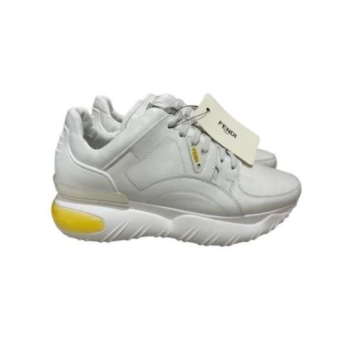 Pre-owned Leather sneakers Fendi Vintage , White , Dames