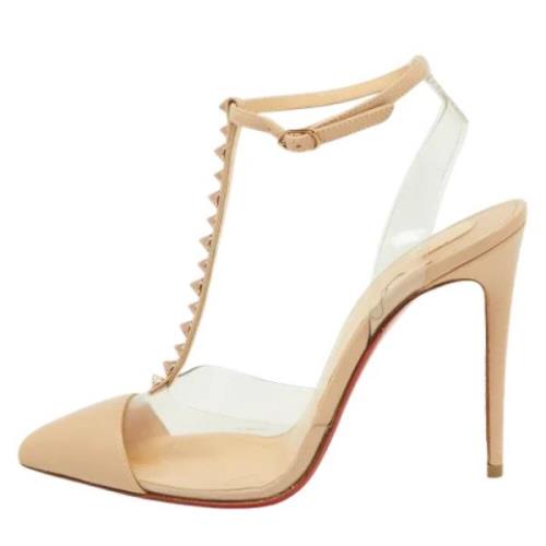 Pre-owned Leather heels Christian Louboutin Pre-owned , Beige , Dames