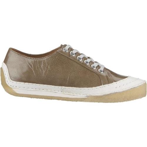 Metallic Leren Street Chic Sneaker Clarks , Beige , Dames