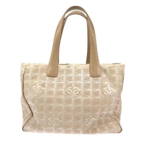 Pre-owned Leather chanel-bags Chanel Vintage , Beige , Dames