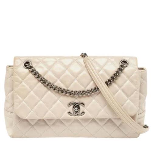 Pre-owned Leather chanel-bags Chanel Vintage , Beige , Dames