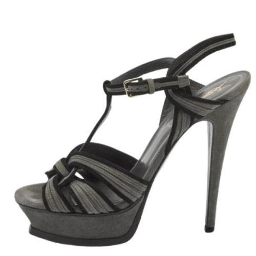 Pre-owned Suede sandals Yves Saint Laurent Vintage , Gray , Dames