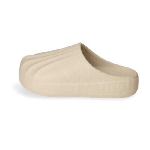 Superstar Mules met Slip-On Design Adidas Originals , Beige , Dames