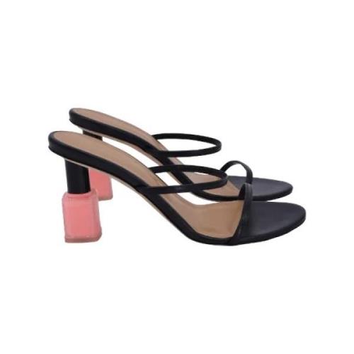 Pre-owned Leather sandals Loewe Pre-owned , Black , Dames