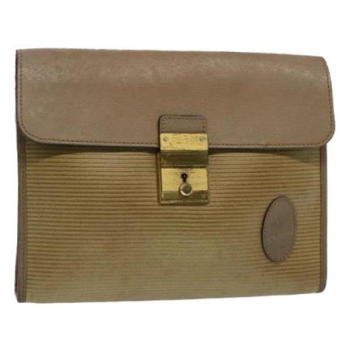 Pre-owned Leather clutches Yves Saint Laurent Vintage , Beige , Dames