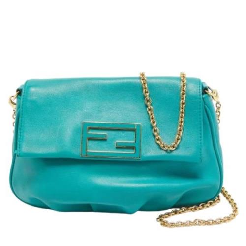 Pre-owned Leather clutches Fendi Vintage , Green , Dames