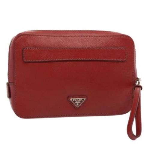 Pre-owned Leather clutches Prada Vintage , Red , Dames