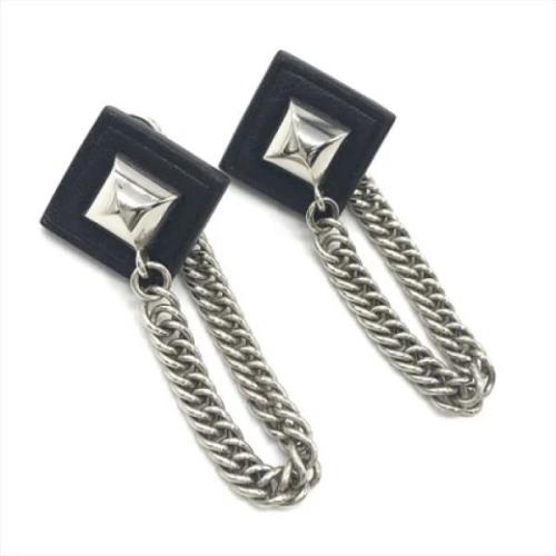 Pre-owned Metal earrings Hermès Vintage , Gray , Dames