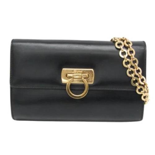 Pre-owned Leather shoulder-bags Salvatore Ferragamo Pre-owned , Black ...