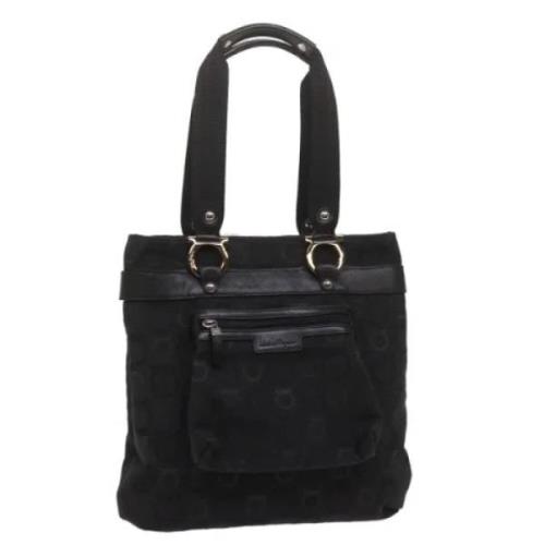 Pre-owned Canvas shoulder-bags Salvatore Ferragamo Pre-owned , Black ,...