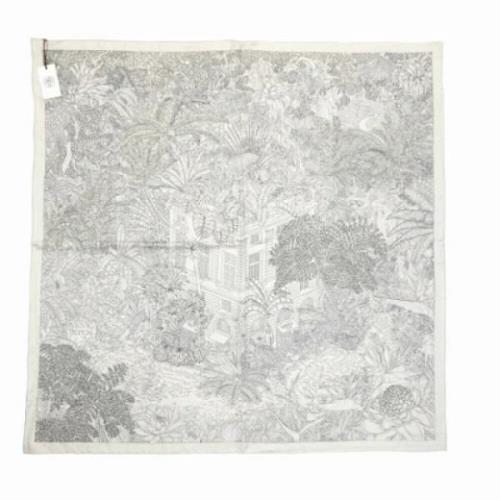 Pre-owned Silk scarves Hermès Vintage , Gray , Dames